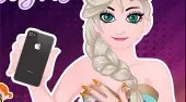 Elsa Selfie Nail Designs